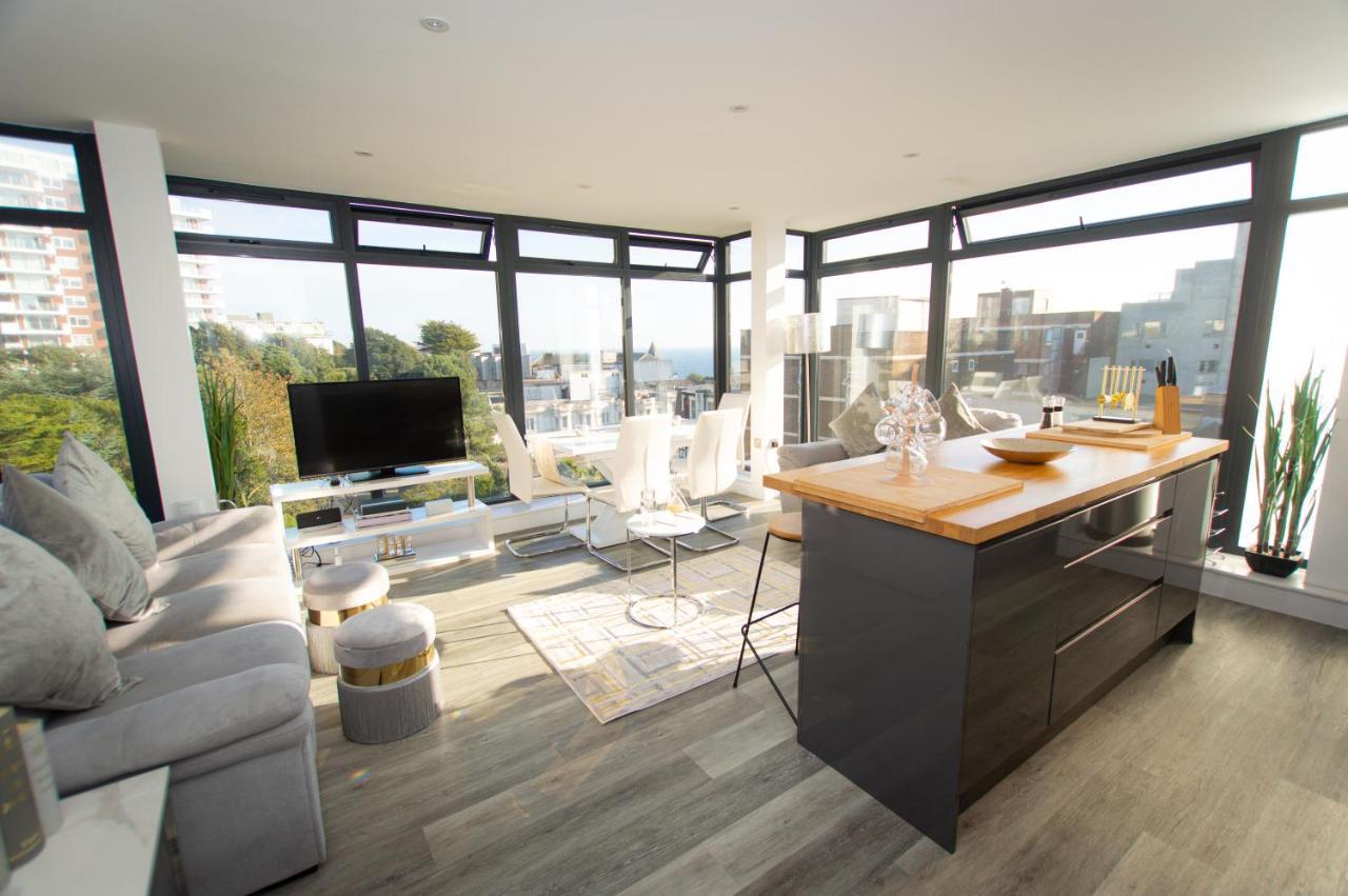 * Panoramic Penthouse With Sea & City Views 본머스 외부 사진